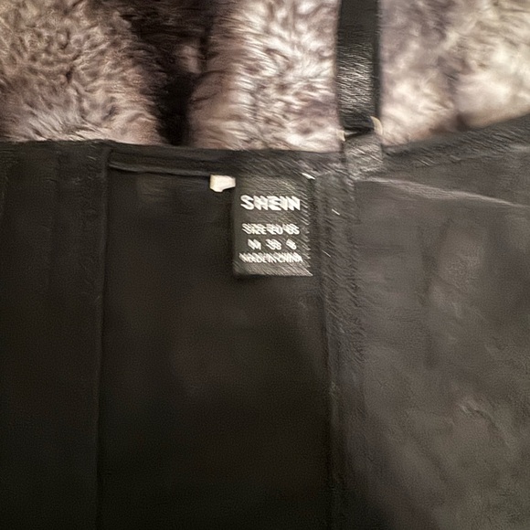 SHEIN BUSTIER TOP - Picture 3 of 3